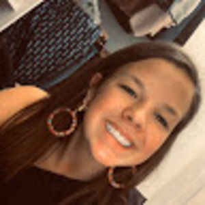 Meet your Posher, Carlee